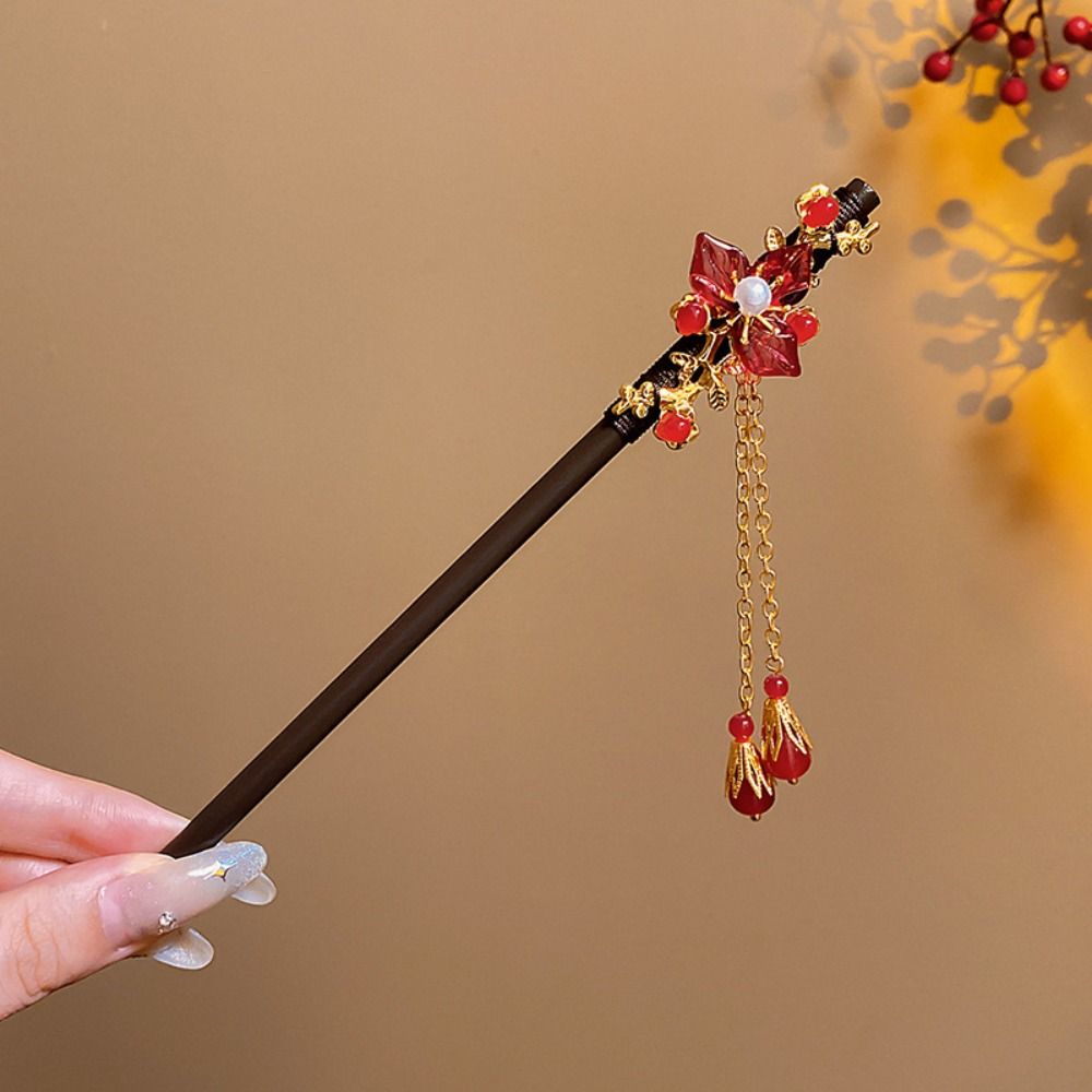 Classical Flower Wooden Hair S - огляд і ціна Hanbok Hair Pin